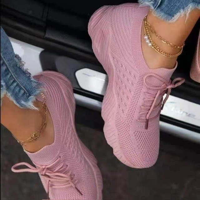 Heels, slippers and sneakers